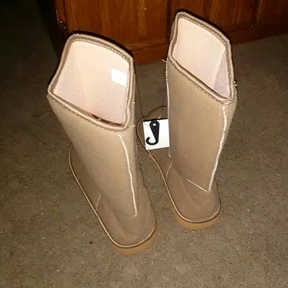 Winter boots - Picture 2 of 2